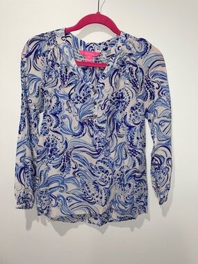 Lilly Pulitzer Elsa Women’s Blue and White Long-Sleeve Blouse